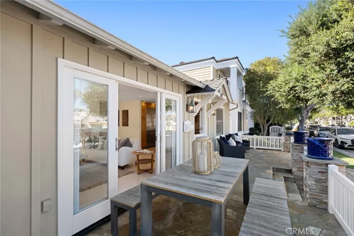 1569 E Ocean Boulevard, Newport Beach, California 92661