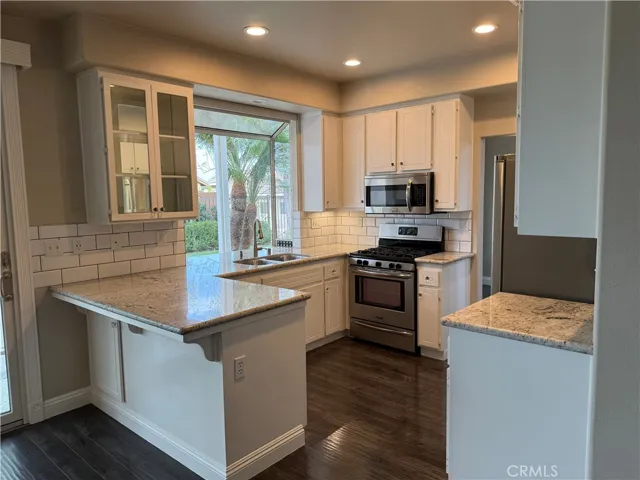 867 S Songbird Circle, Anaheim Hills, California 92808