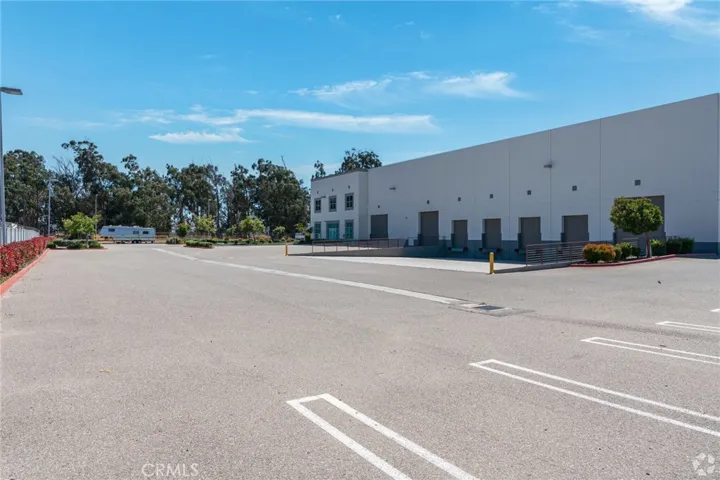 1401 W Fairway Drive, Santa Maria, California 93455