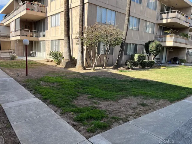 1850 Palm Court 122f, Riverside, California 92506