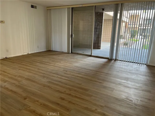 1850 Palm Court 122f, Riverside, California 92506