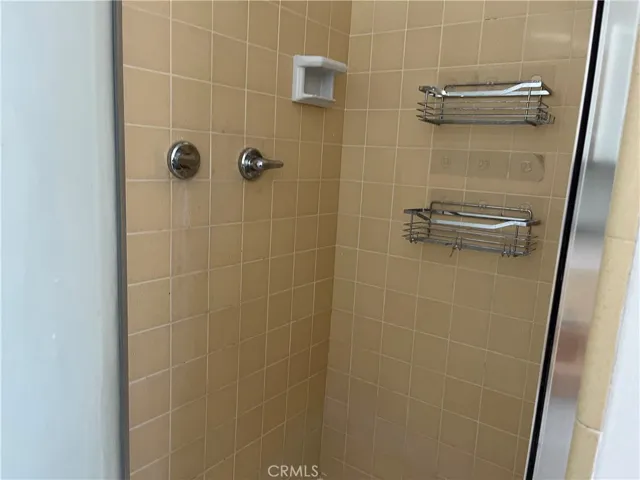 1850 Palm Court 122f, Riverside, California 92506