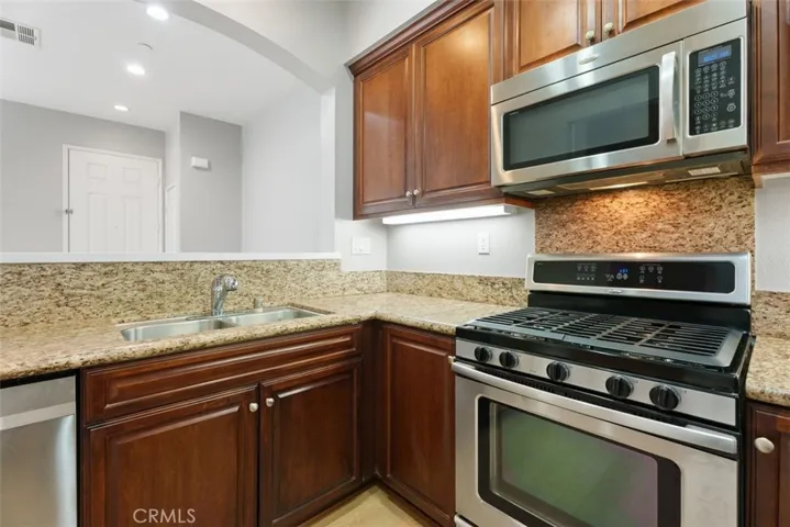 62 Hedge Bloom, Irvine, California 92618