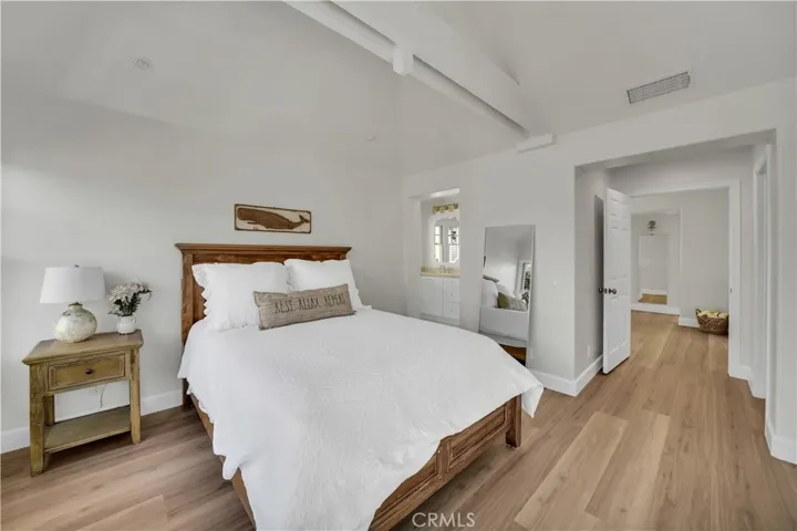 2672 Bungalow Place, Corona Del Mar, California 92625