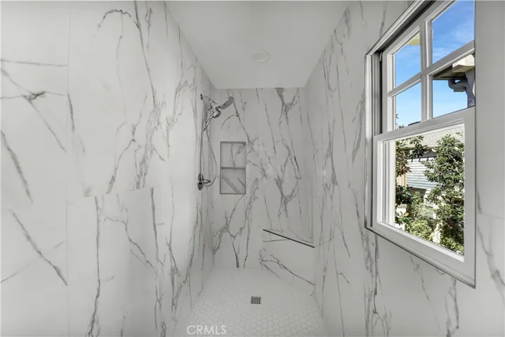 2672 Bungalow Place, Corona Del Mar, California 92625