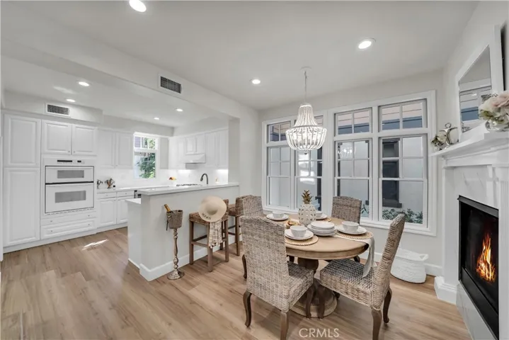 2672 Bungalow Place, Corona Del Mar, California 92625
