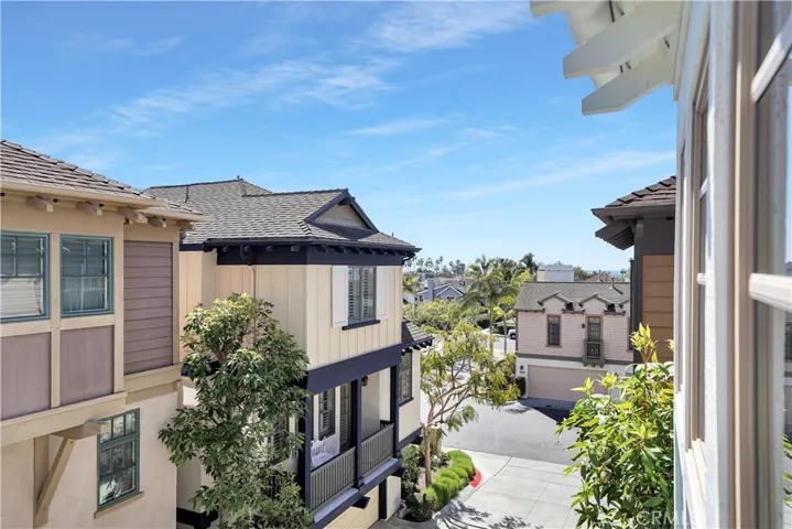 2672 Bungalow Place, Corona Del Mar, California 92625