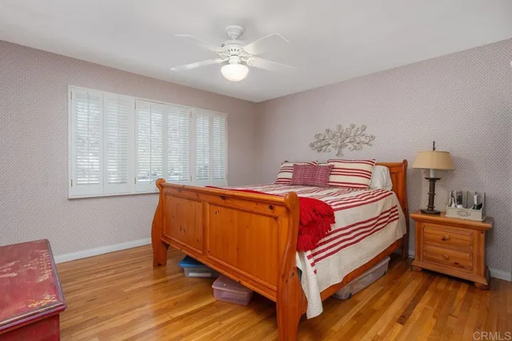 445 Idaho Avenue, Escondido, California 92025