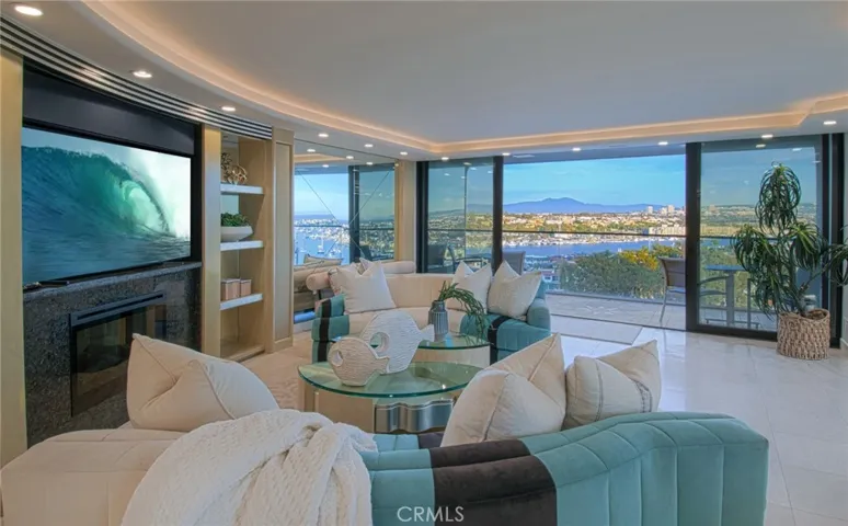 601 Lido Park Drive 9d, Newport Beach, California 92663