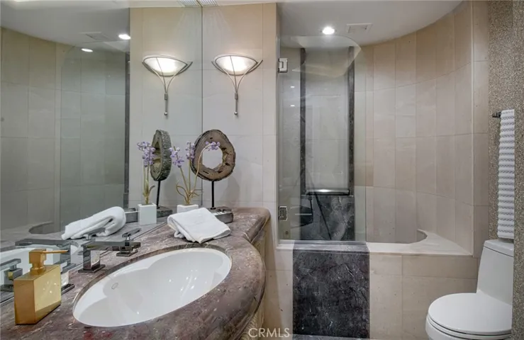 601 Lido Park Drive 9d, Newport Beach, California 92663