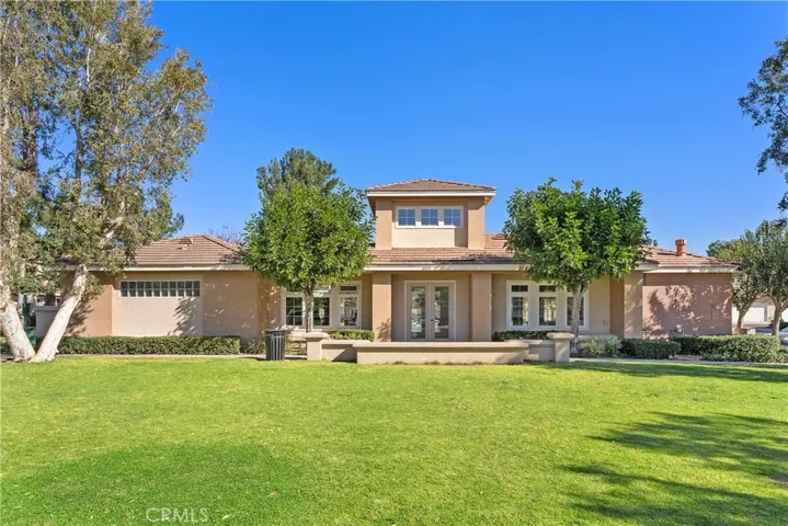 Well-maintained Community with Low HOA Dues