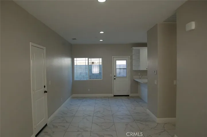 2937 2935 Date Street 1, Riverside, California 92507