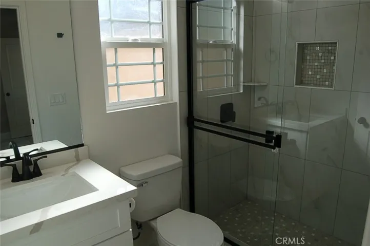 2937 2935 Date Street 1, Riverside, California 92507