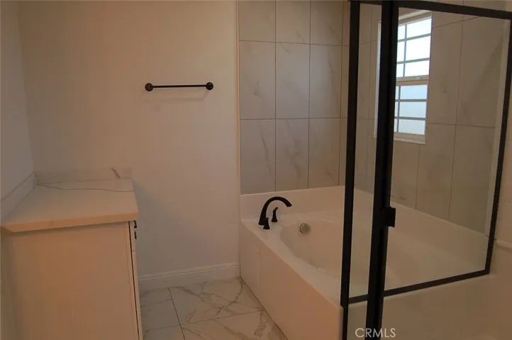 2937 2935 Date Street 1, Riverside, California 92507