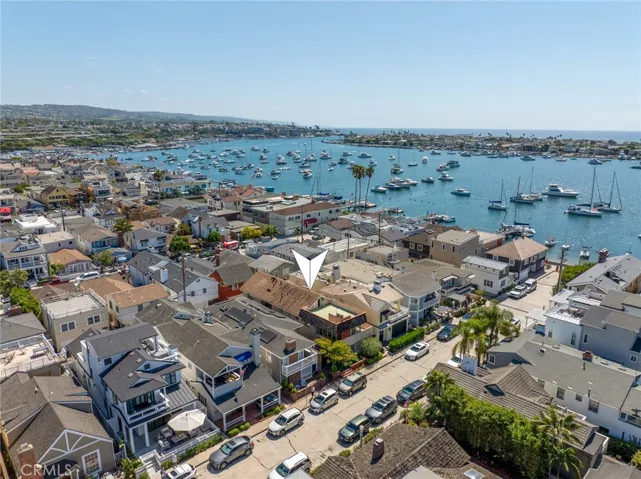 114 Onyx Avenue, Newport Beach, California 92662