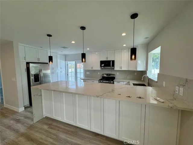 27912 Alaflora Drive, Rancho Palos Verdes, California 90275