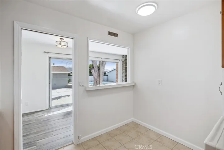 6508 Woodlake Avenue, West Hills, California 91307