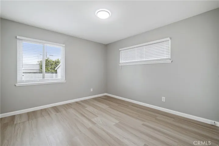 6508 Woodlake Avenue, West Hills, California 91307