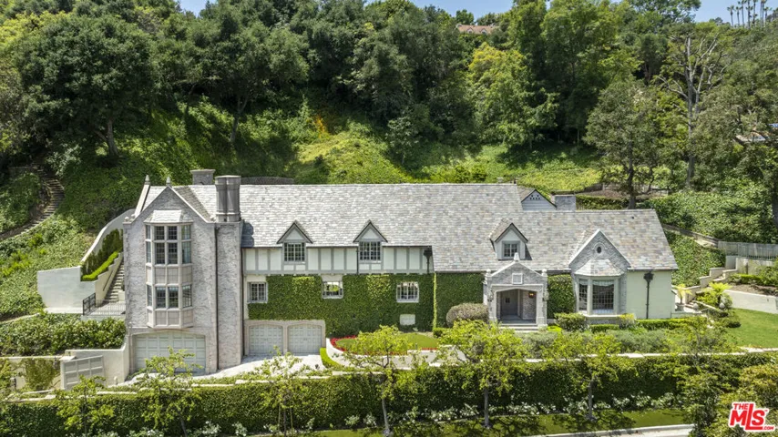 10950 Bellagio Road, Los Angeles, California 90077