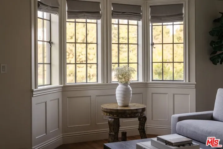 10950 Bellagio Road, Los Angeles, California 90077