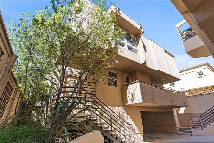 1323 17th Street, Manhattan Beach, California 90266