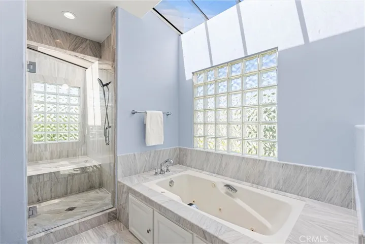 1323 17th Street, Manhattan Beach, California 90266