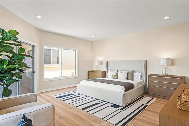 1323 17th Street, Manhattan Beach, California 90266