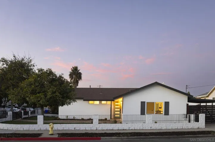 3285 Ashford St, San Diego, California 92111