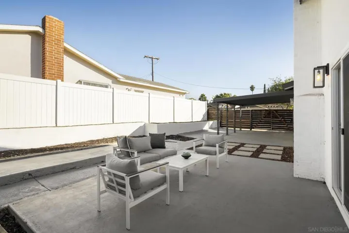 3285 Ashford St, San Diego, California 92111