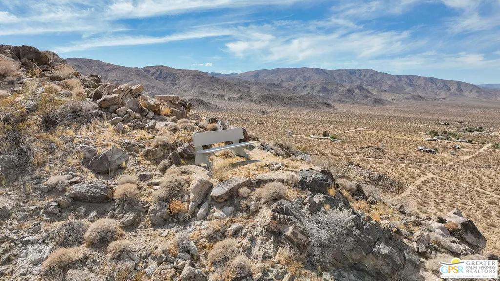 4650 Sizer Canyon Rd, Johnson Valley, California 92285 home-pic-5