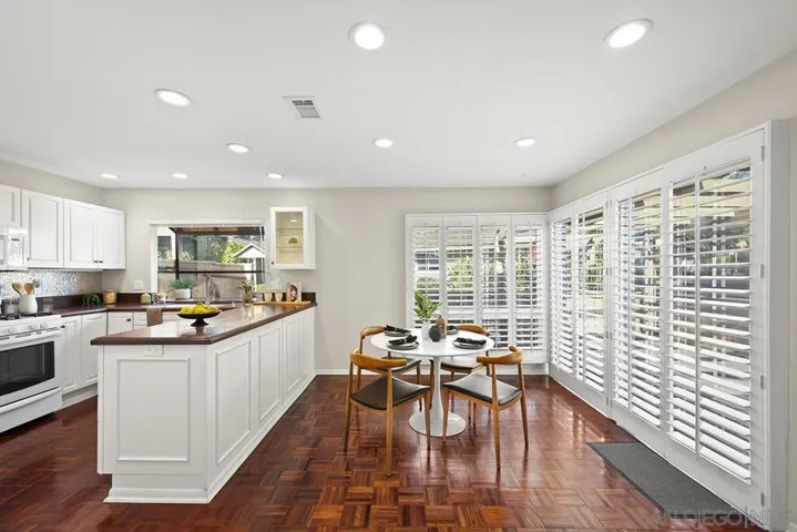 9981 Aviary Dr, San Diego, California 92131