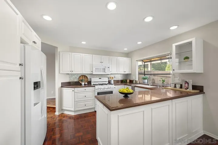 9981 Aviary Dr, San Diego, California 92131