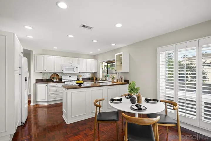 9981 Aviary Dr, San Diego, California 92131