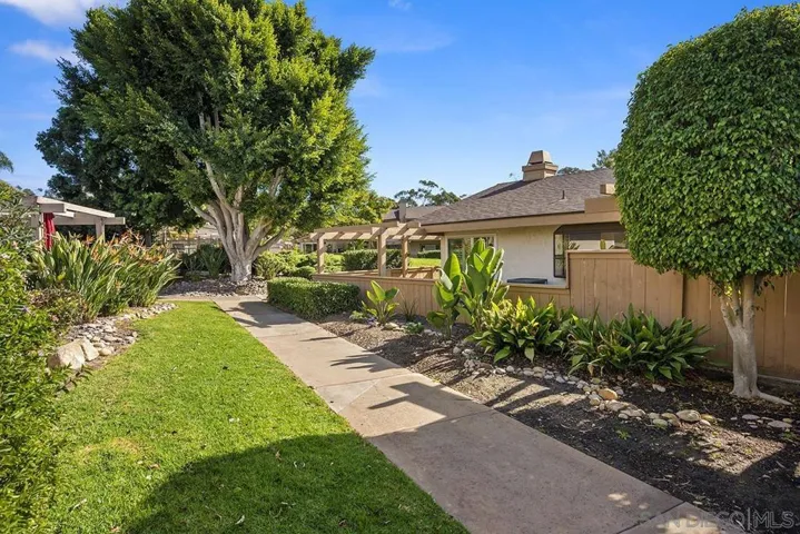 9981 Aviary Dr, San Diego, California 92131