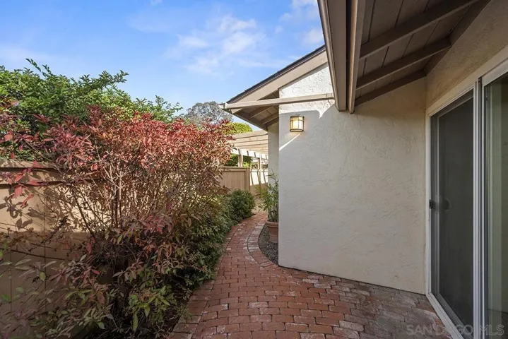 9981 Aviary Dr, San Diego, California 92131