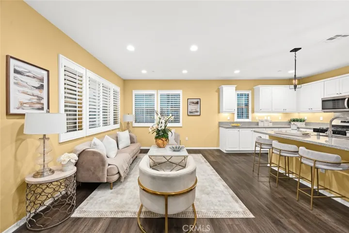 836 Iris Way A, Azusa, California 91702