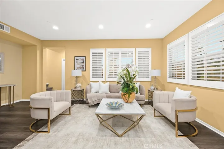 836 Iris Way A, Azusa, California 91702