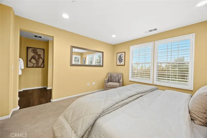 836 Iris Way A, Azusa, California 91702