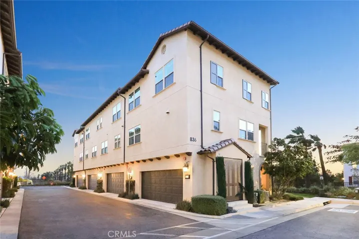 836 Iris Way A, Azusa, California 91702