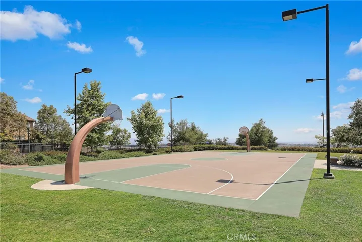 836 Iris Way A, Azusa, California 91702
