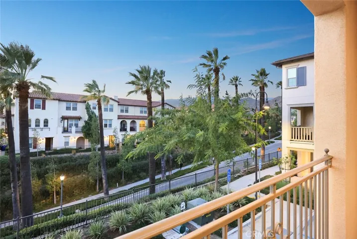 836 Iris Way A, Azusa, California 91702