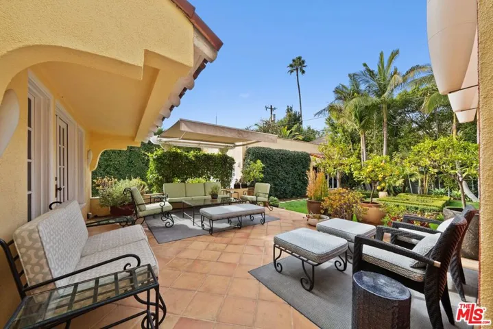1663 Wellington Road, Los Angeles, California 90019