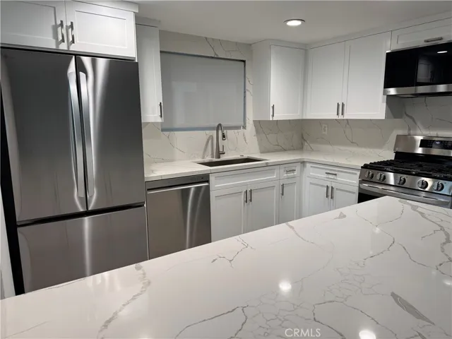 206 Lugonia Street A, Newport Beach, California 92663