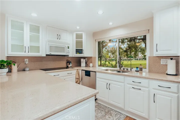 844 Pebble Beach Drive, Upland, California 91784