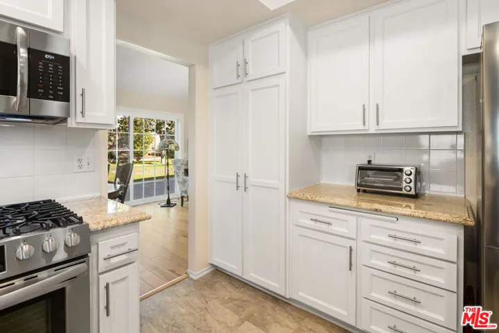 5531 Barnard Street, Simi Valley, California 93063