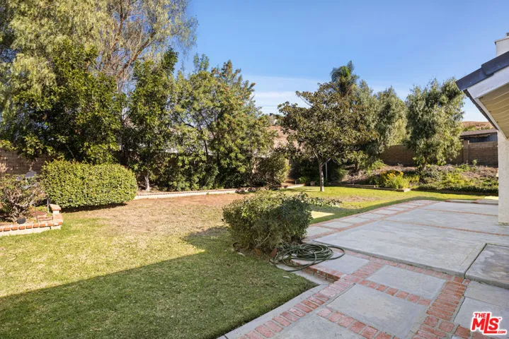 5531 Barnard Street, Simi Valley, California 93063