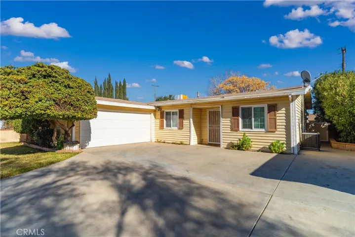 39512 12th Street W, Palmdale, California 93551