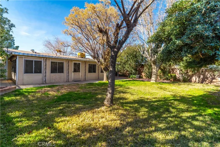 39512 12th Street W, Palmdale, California 93551