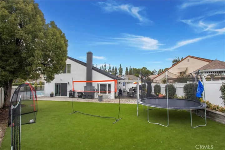 318 Plum Avenue, Brea, California 92821