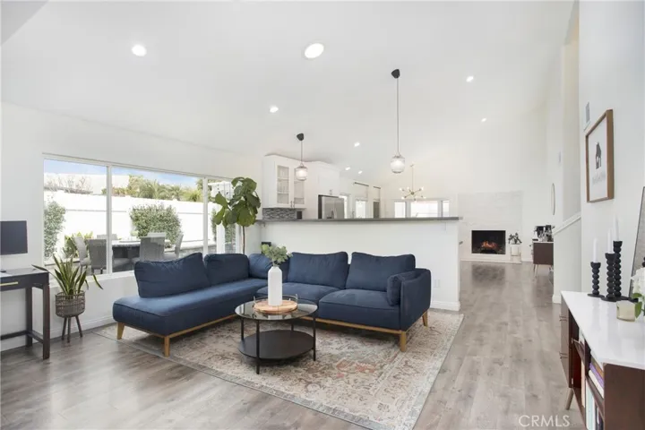 318 Plum Avenue, Brea, California 92821